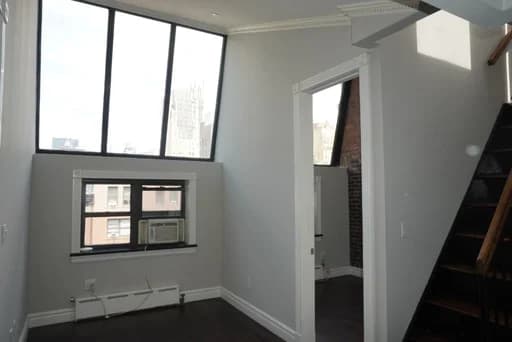 232 West 14 Street #5A, Manhattan, NY 10011