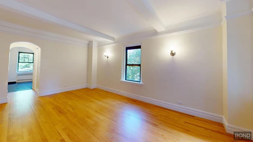 330 Bleecker Street #4B, Manhattan, NY 10014