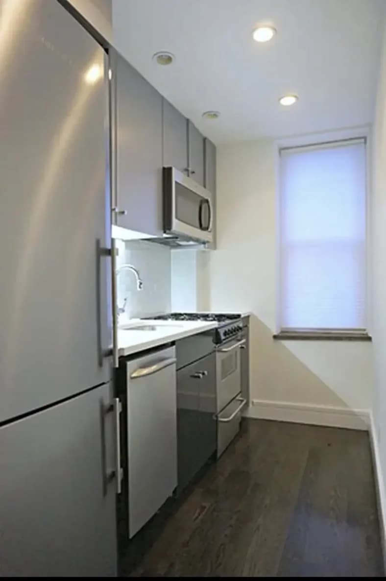 780 Greenwich Street #1R, Manhattan, NY 10014 apartment_kitchen 1