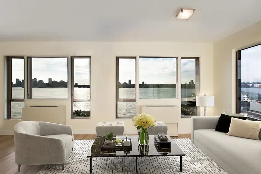 110 Horatio Street #107, Manhattan, NY 10014 apartment_living_room 1