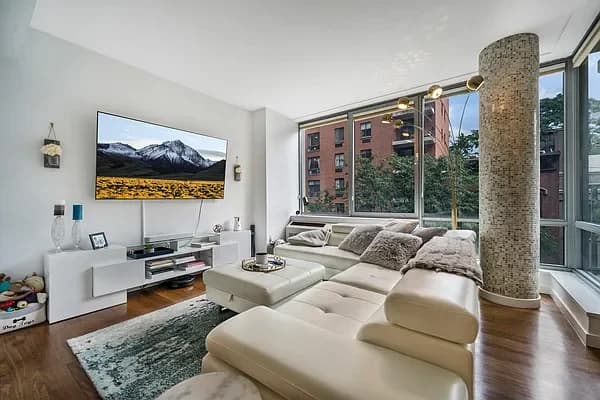 444 West 19 Street #404, Manhattan, NY 10011 apartment_living_room 1