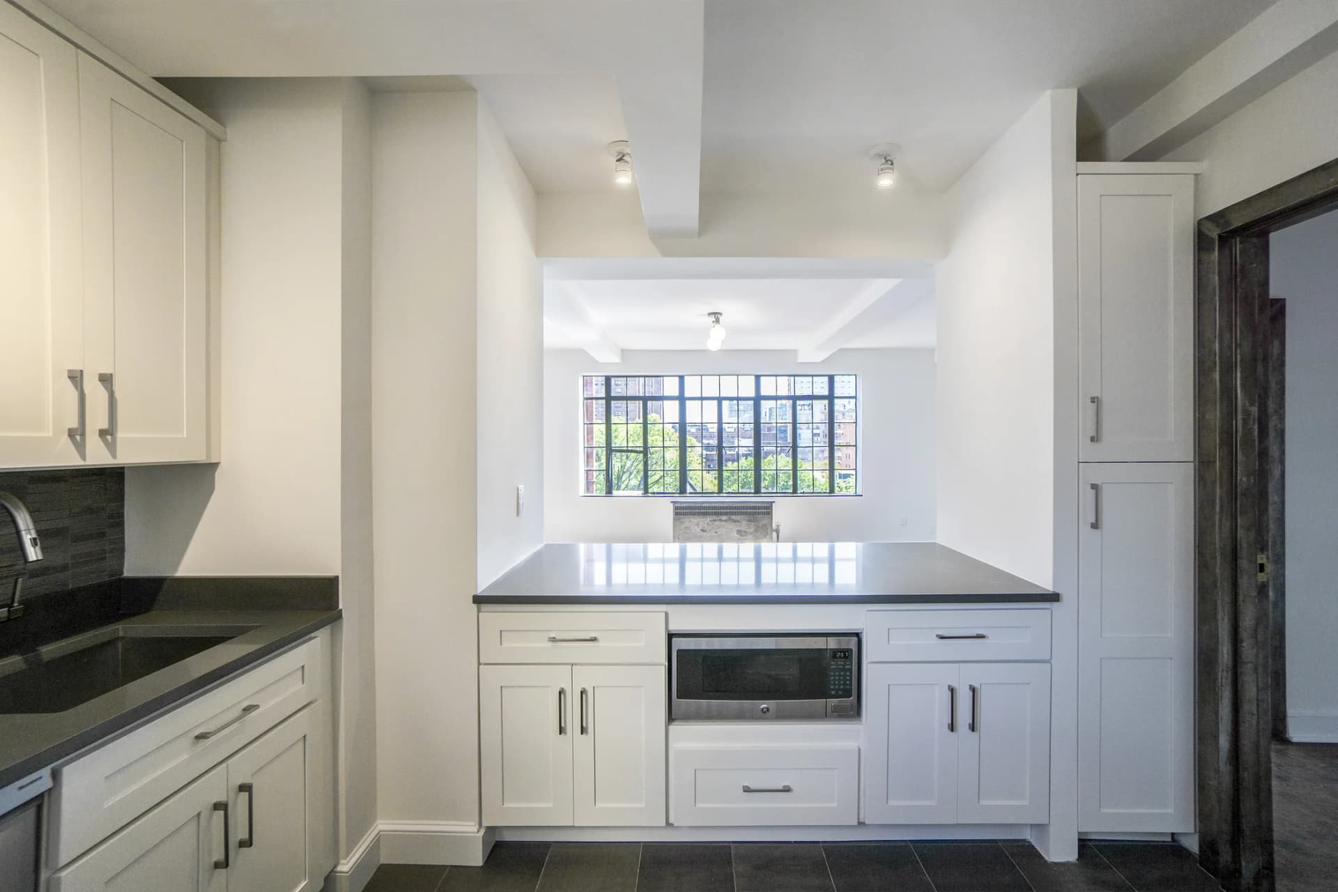 433 West 21 Street #10B, Manhattan, NY 10011 apartment_kitchen 1