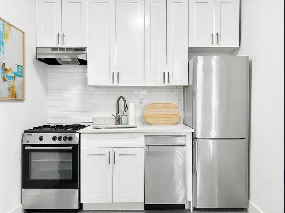 466 West 23 Street #3r, Manhattan, NY 10011 apartment_kitchen 1