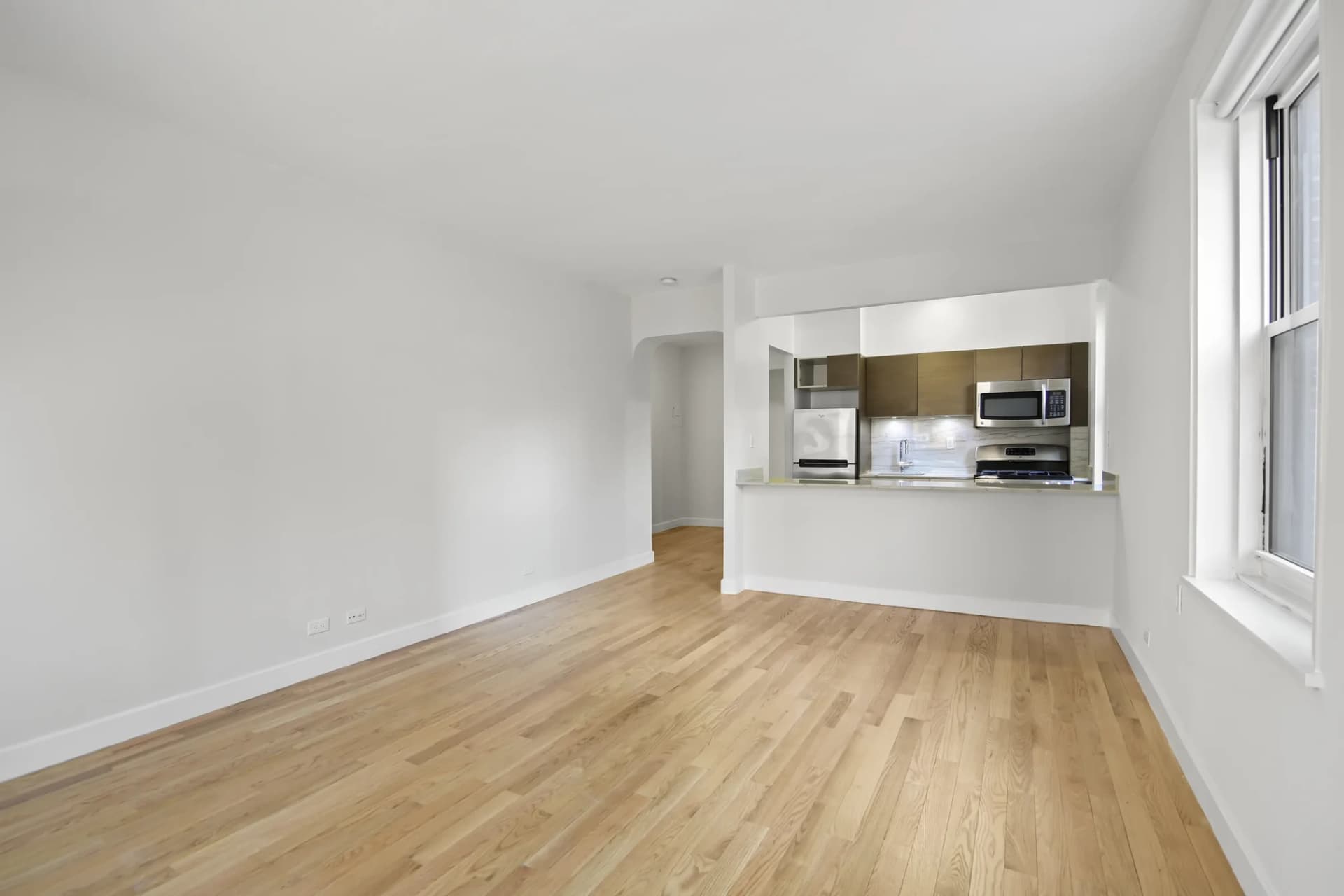 364 West 18 Street #002B, Manhattan, NY 10011