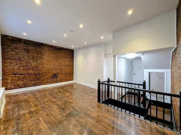 339 West 19 Street #C, Manhattan, NY 10011
