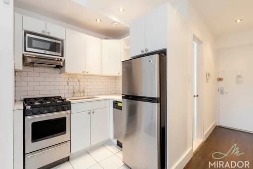 255 West 14 Street #4C, Manhattan, NY 10011 - Image 1