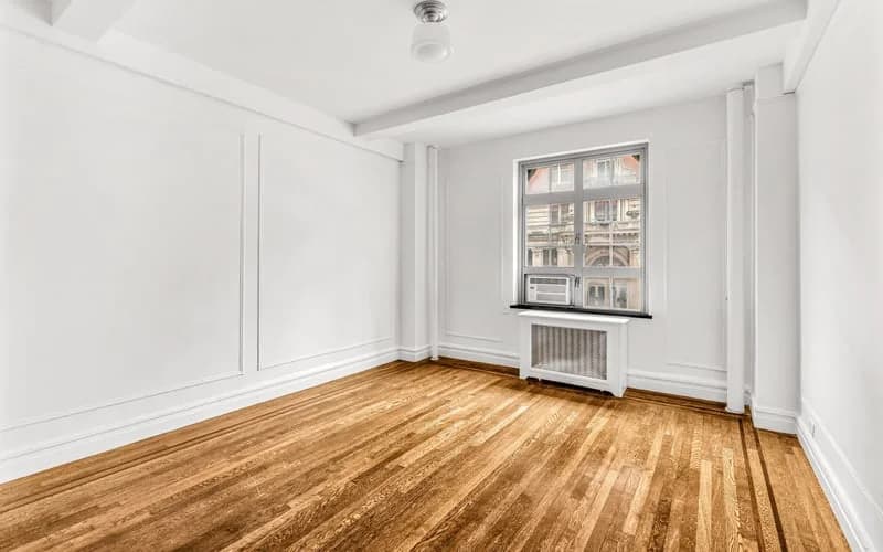 The Carteret 208 West 23 Street #202, Manhattan, NY 10011 apartment_bedroom_room 1