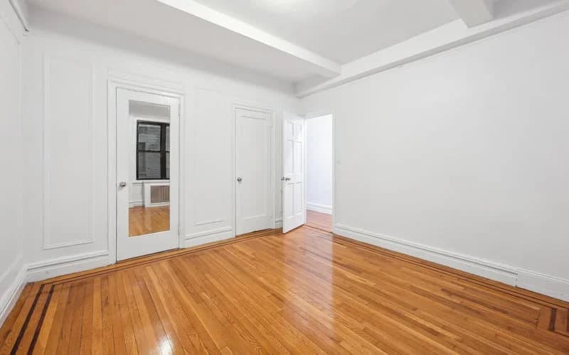 The Carteret 208 West 23 Street #606, Manhattan, NY 10011 apartment_bedroom_room 1