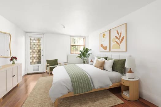 262 West 25 Street #1, Manhattan, NY 10001