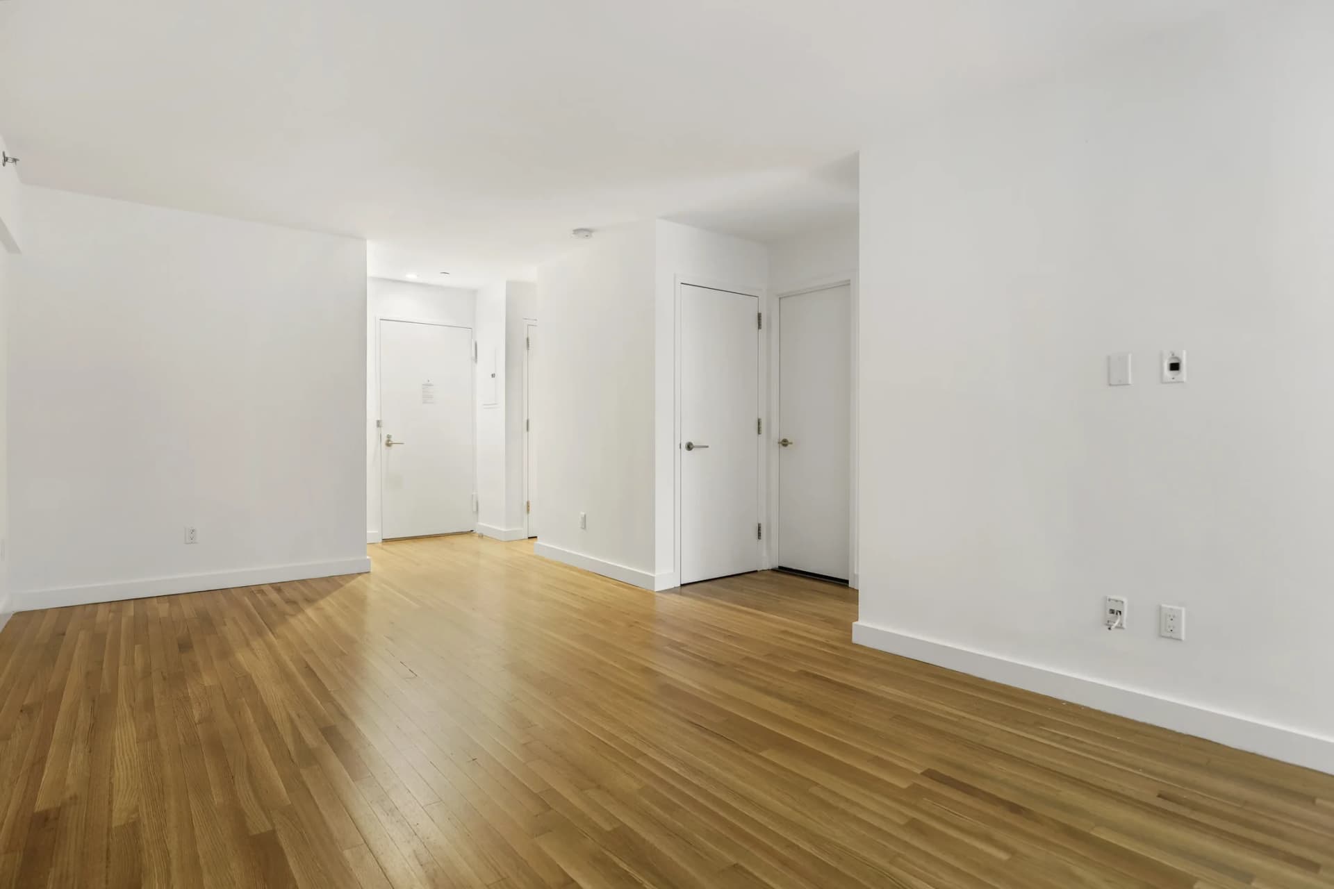 101 West 15 Street #305, Manhattan, NY 10011