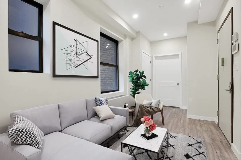 125 West 16 Street #3-B, Manhattan, NY 10011 apartment_living_room 1