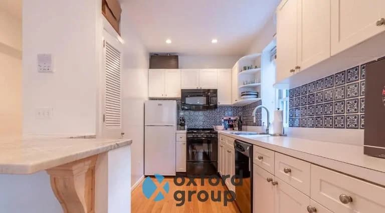 135 West 16 Street #5, Manhattan, NY 10011 apartment_kitchen 1