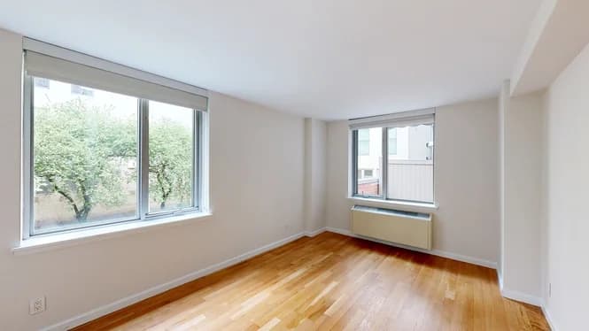 120 West 21 Street #204, Manhattan, NY 10011