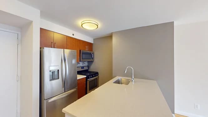 120 West 21 Street #609, Manhattan, NY 10011