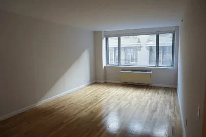 120 West 21 Street #903, Manhattan, NY 10011