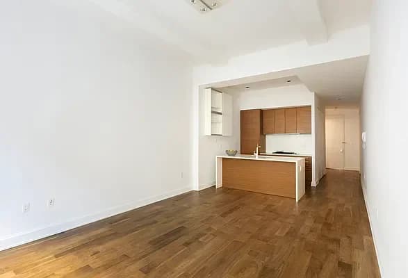 140 W 22 St #2-B, Manhattan, NY 10011