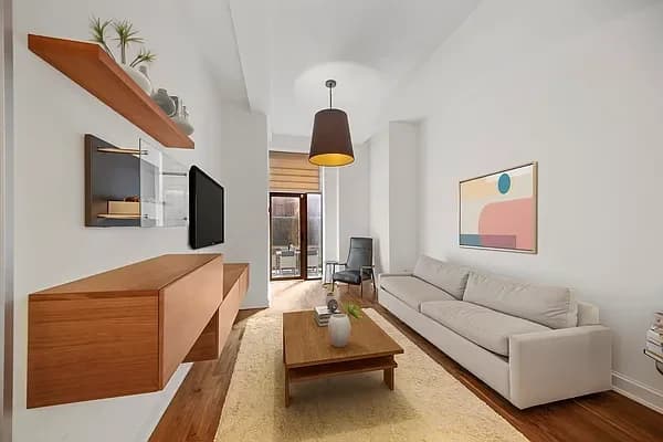 140 W 22 St #2-D, Manhattan, NY 10011 - Image 1