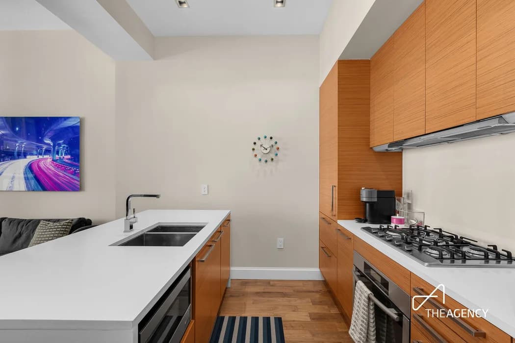 140 W 22 St #6B, Manhattan, NY 10011 apartment_kitchen 1