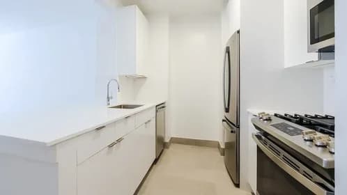 777 Avenue Of The Americas #11A, Manhattan, NY 10001