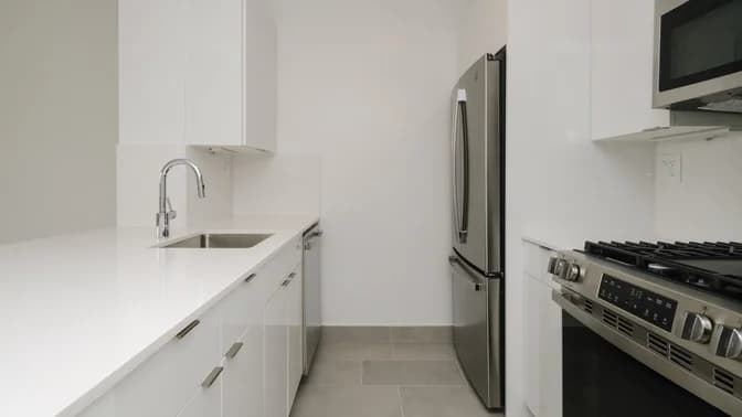 777 Avenue Of The Americas #20B, Manhattan, NY 10001