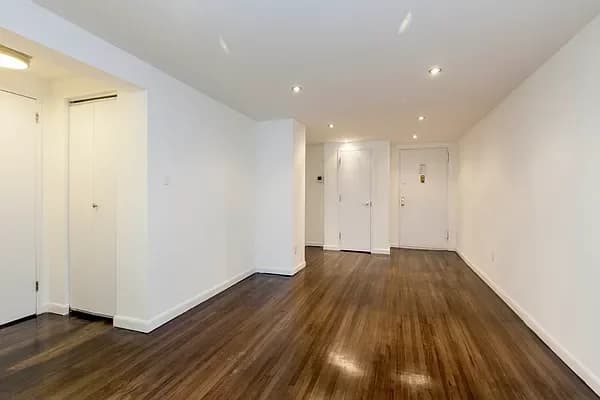 43 West 16 Street #LE, Manhattan, NY 10011