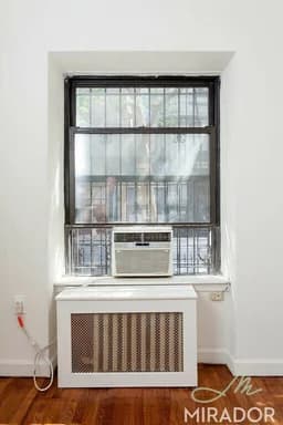 39 West 16 Street #1F, Manhattan, NY 10011