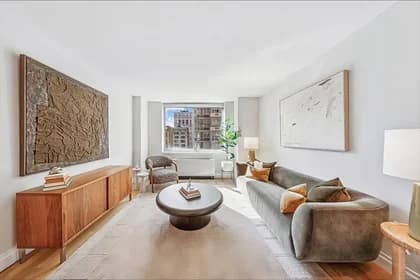776 6 Ave #25B, Manhattan, NY 10001