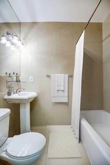 50 West 34 Street #20B05, Manhattan, NY 10001 1