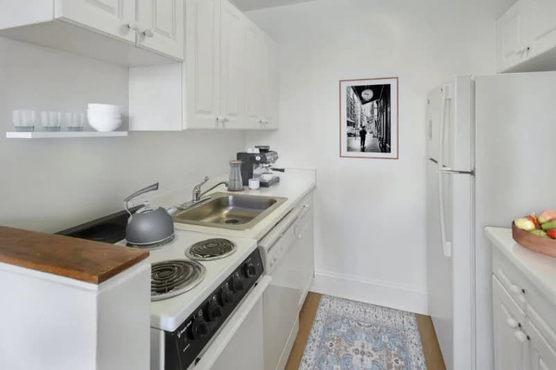 55 West 33 Street #21B03, Manhattan, NY 10001 apartment_kitchen 1