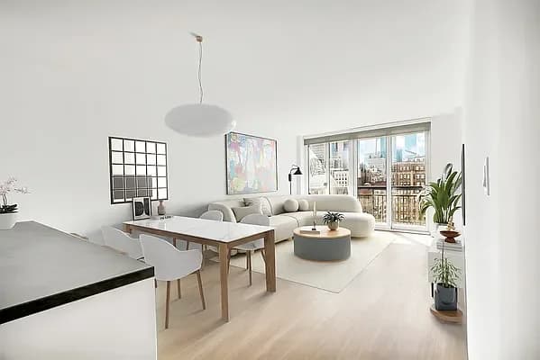 980 6 Ave #1917, Manhattan, NY 10018 apartment_living_room 1