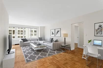 69 5 Avenue #2F, Manhattan, NY 10003