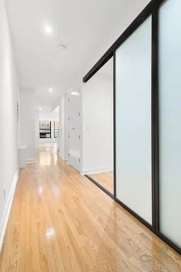 270 Park Avenue South #8C, Manhattan, NY 10010