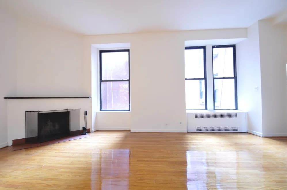 121 Madison Avenue #12A, Manhattan, NY 10016 apartment_living_room 1