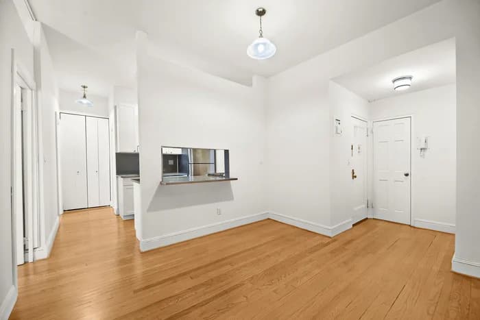 121 Madison Avenue #8C, Manhattan, NY 10016