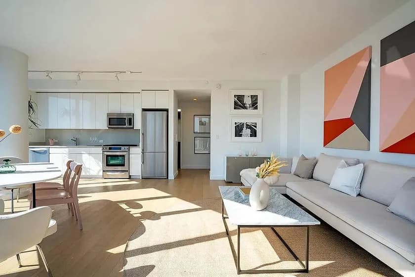 160 Madison Avenue #24-C, Manhattan, NY 10016 apartment_living_room 1