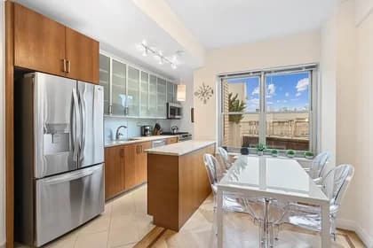 30 Park Avenue #18M, Manhattan, NY 10016