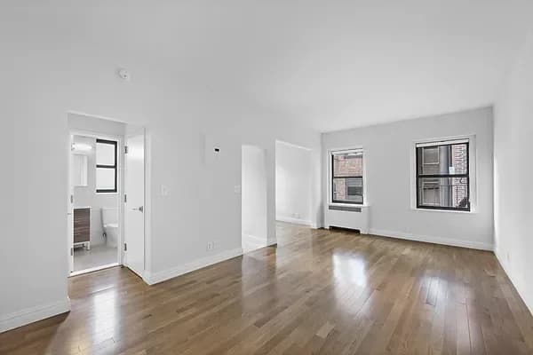 8 Gramercy Park South #6C, Manhattan, NY 10003