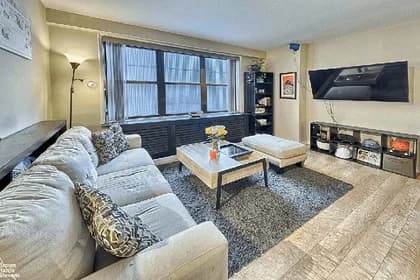 330 3 Avenue #16L, Manhattan, NY 10010 - Image 1