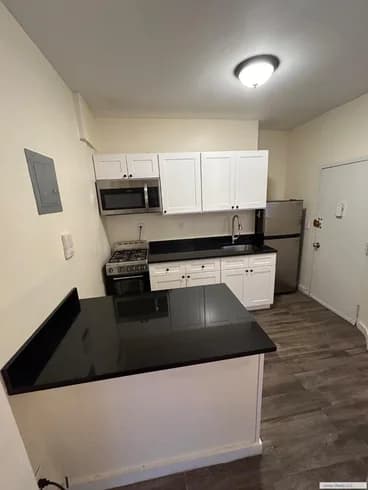 75 Lexington Avenue #3R, Manhattan, NY 10010