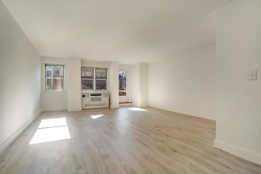 159 East 27 Street #10-K, Manhattan, NY 10016 apartment_living_room 1