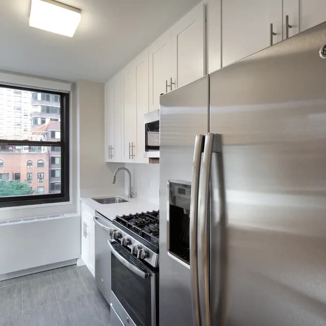 Biltmore Plaza 155 East 29 Street #28H, Manhattan, NY 10016 apartment_kitchen 1
