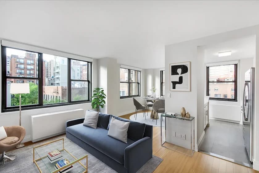 Biltmore Plaza 155 East 29 Street #32A, Manhattan, NY 10016 apartment_living_room 1