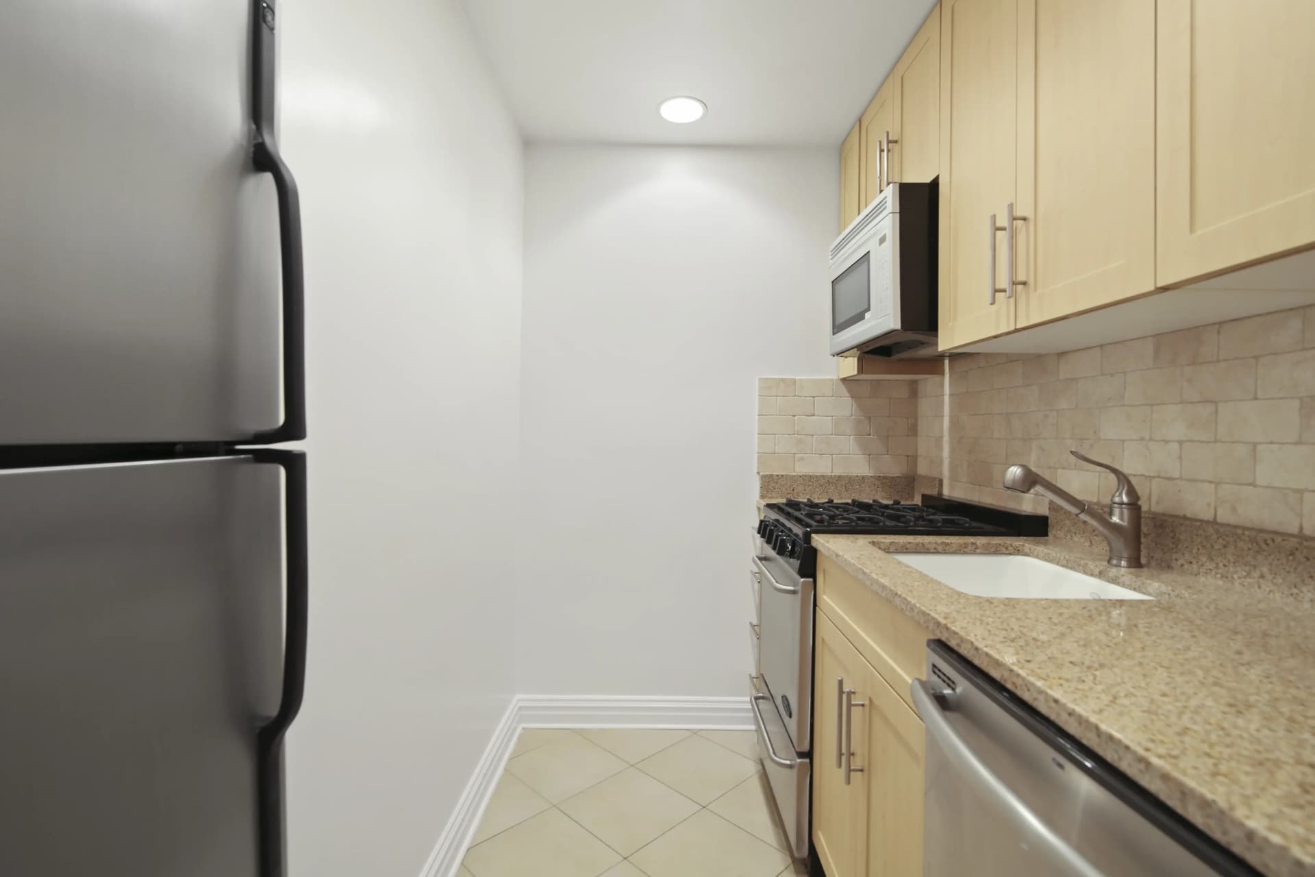 141 East 33 Street #008F, Manhattan, NY 10016 apartment_kitchen 1