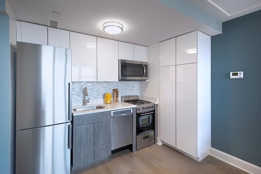150 East 34 Street #1607, Manhattan, NY 10016 apartment_kitchen 1