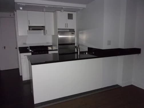 108 East 38 Street #506, Manhattan, NY 10016