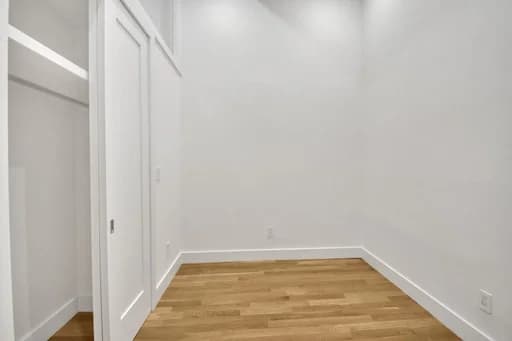 220 East 22 Street #5O, Manhattan, NY 10010