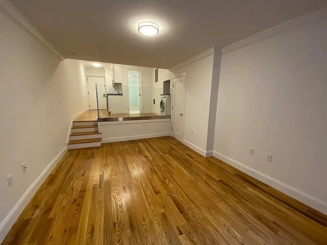 210 East 22 Street #210-OLL, Manhattan, NY 10010 apartment_living_room 1