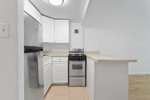 210 East 22 Street #GLL, Manhattan, NY 10010