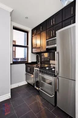 221 East 23 Street #4, Manhattan, NY 10010