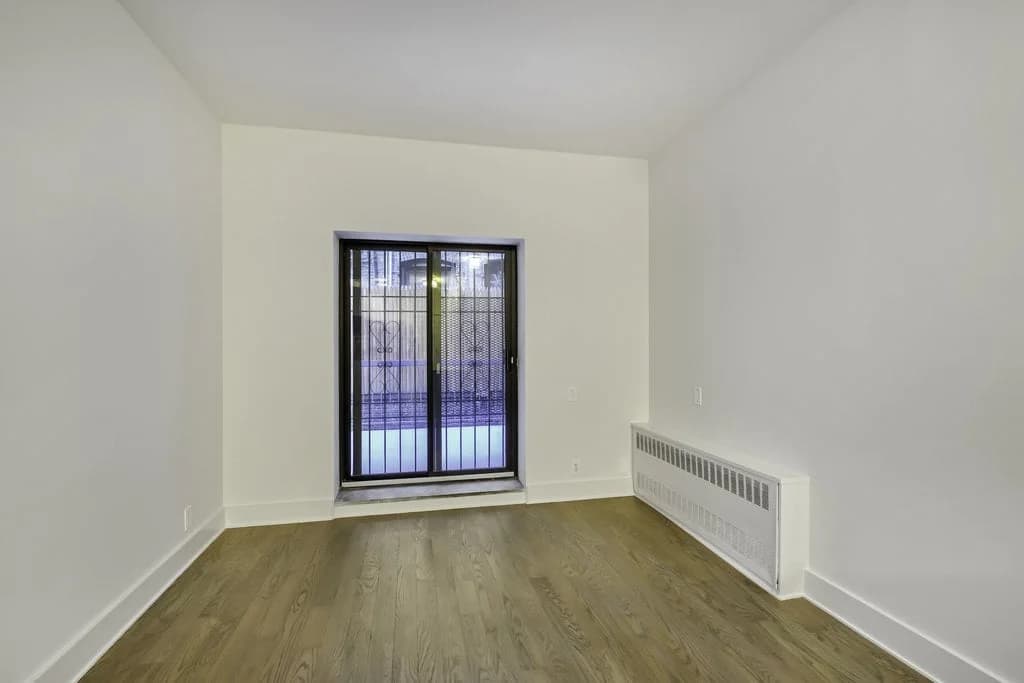 226 East 25 Street #2A, Manhattan, NY 10010 apartment_bedroom_room 1
